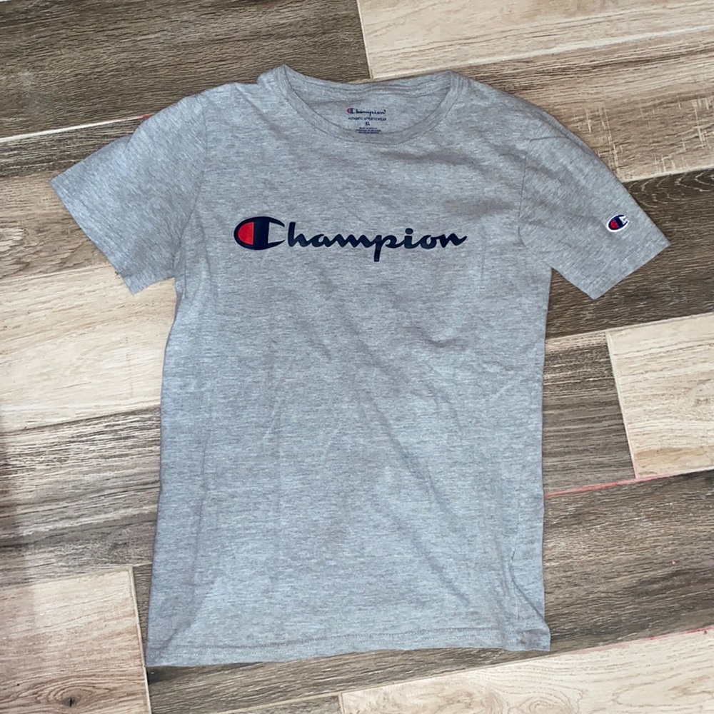 Champion Gray YXL tee